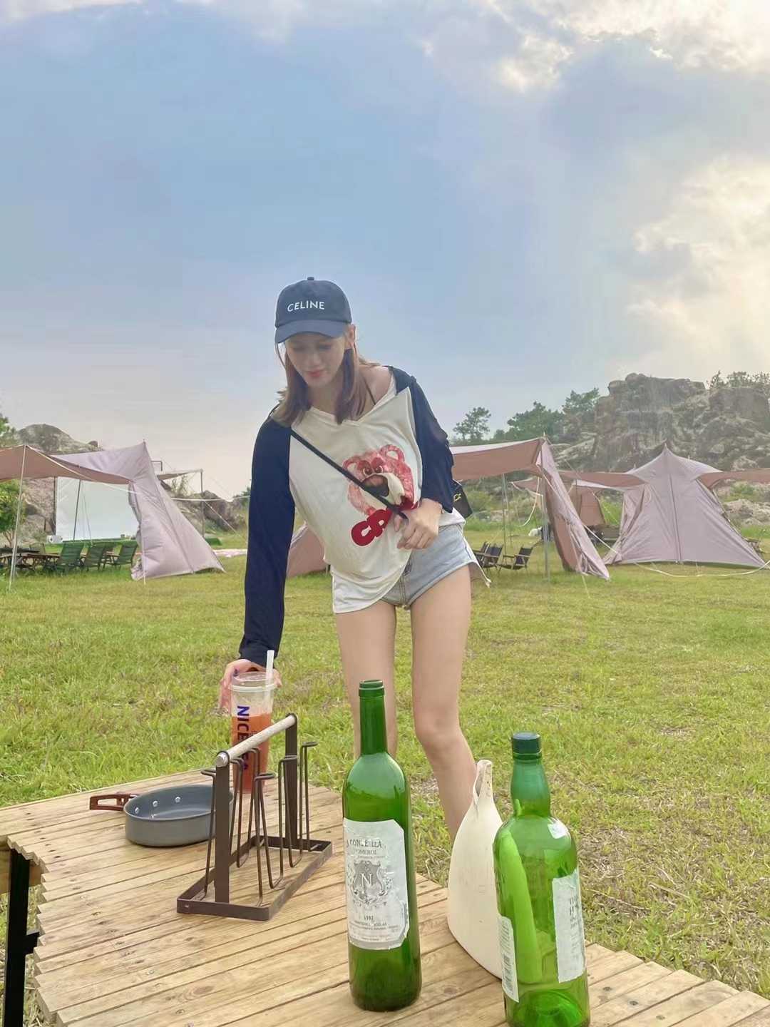 KH很棒，美女级别的，很爽