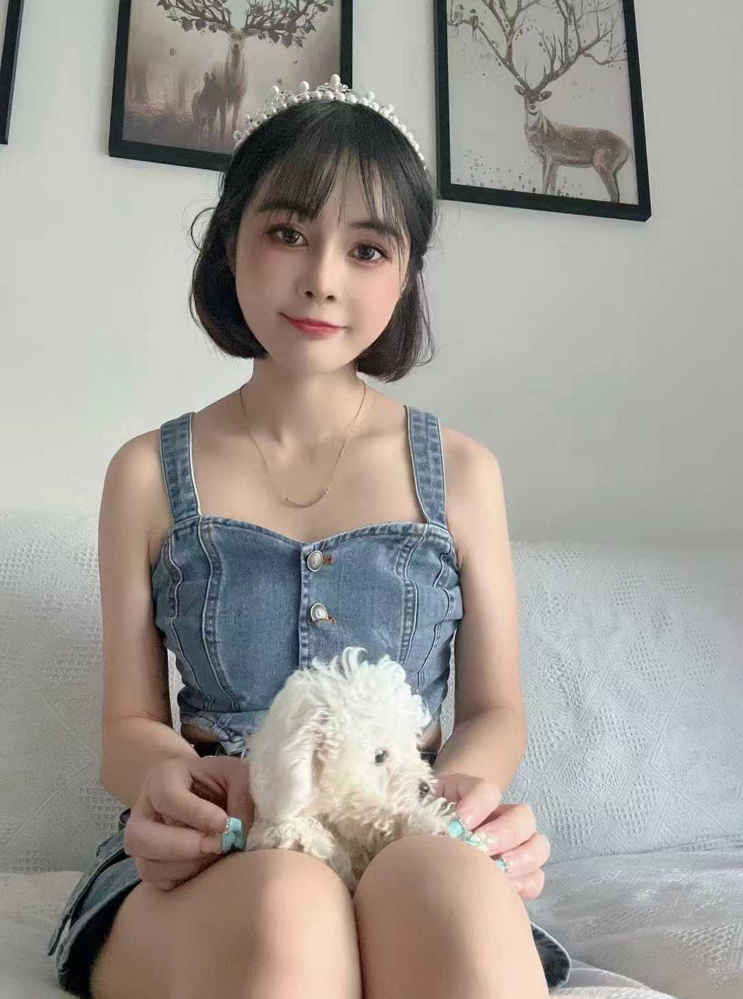 KH都差点交代的妹子