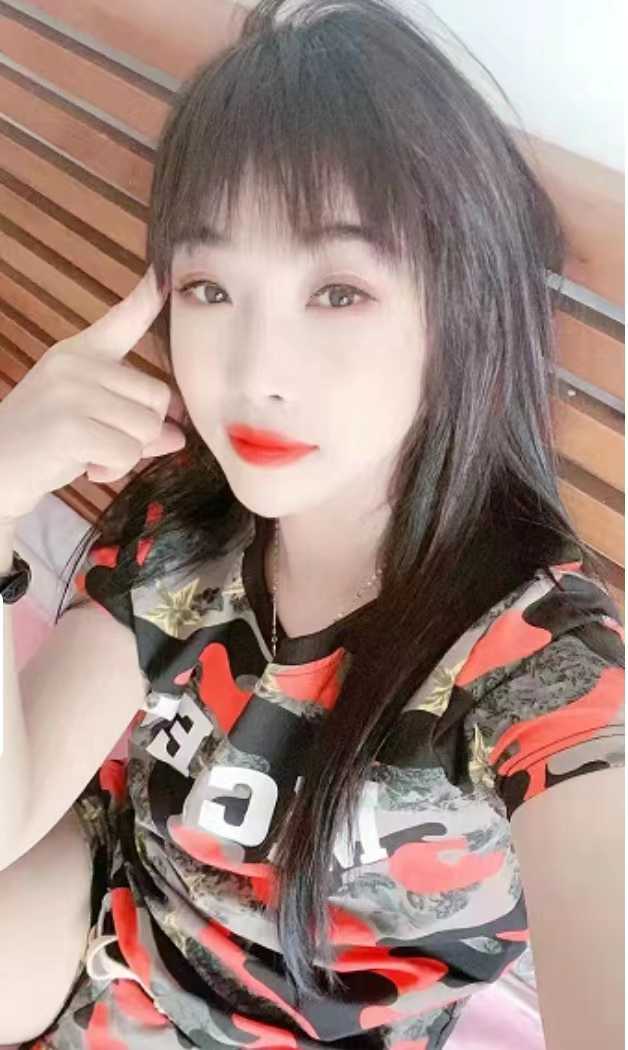 很有御姐范的少妇