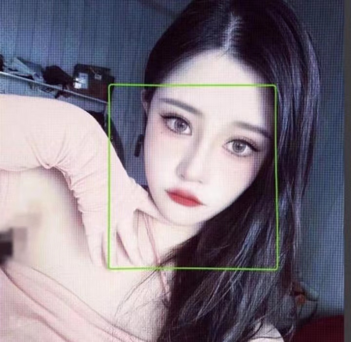 颜值很不错身材也可