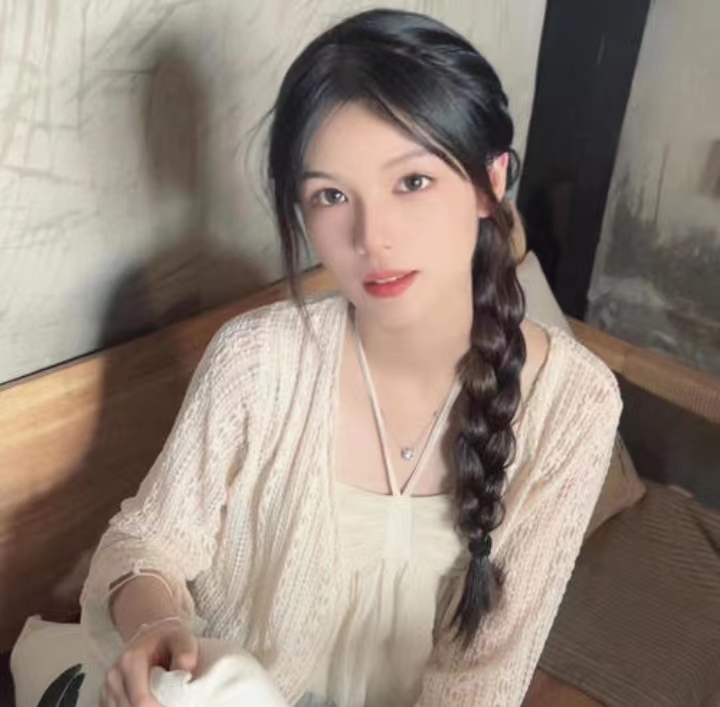 颜值不错的年轻妹妹