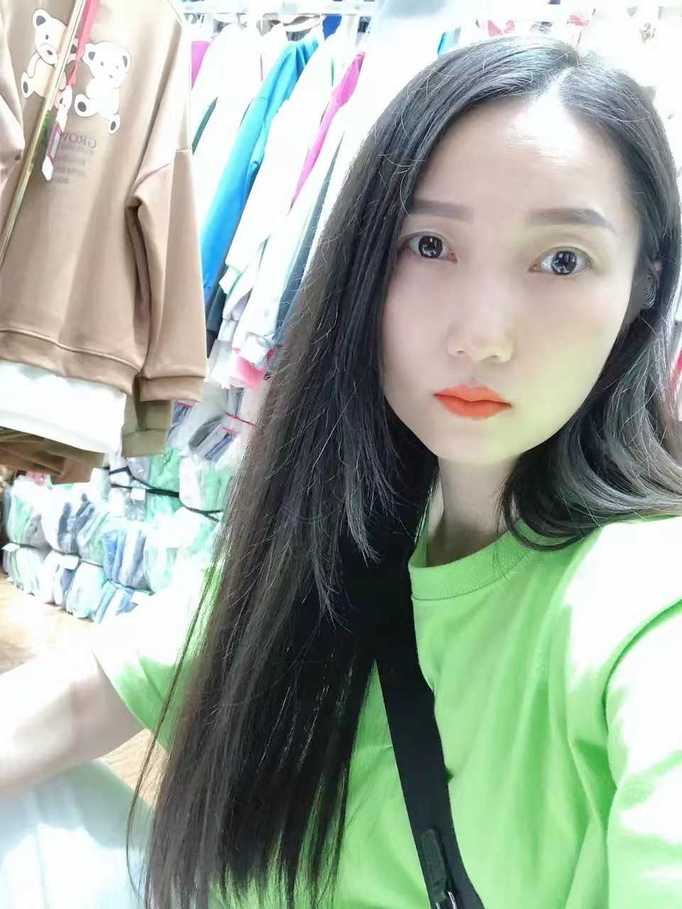 人非常安逸，健谈，KH一流