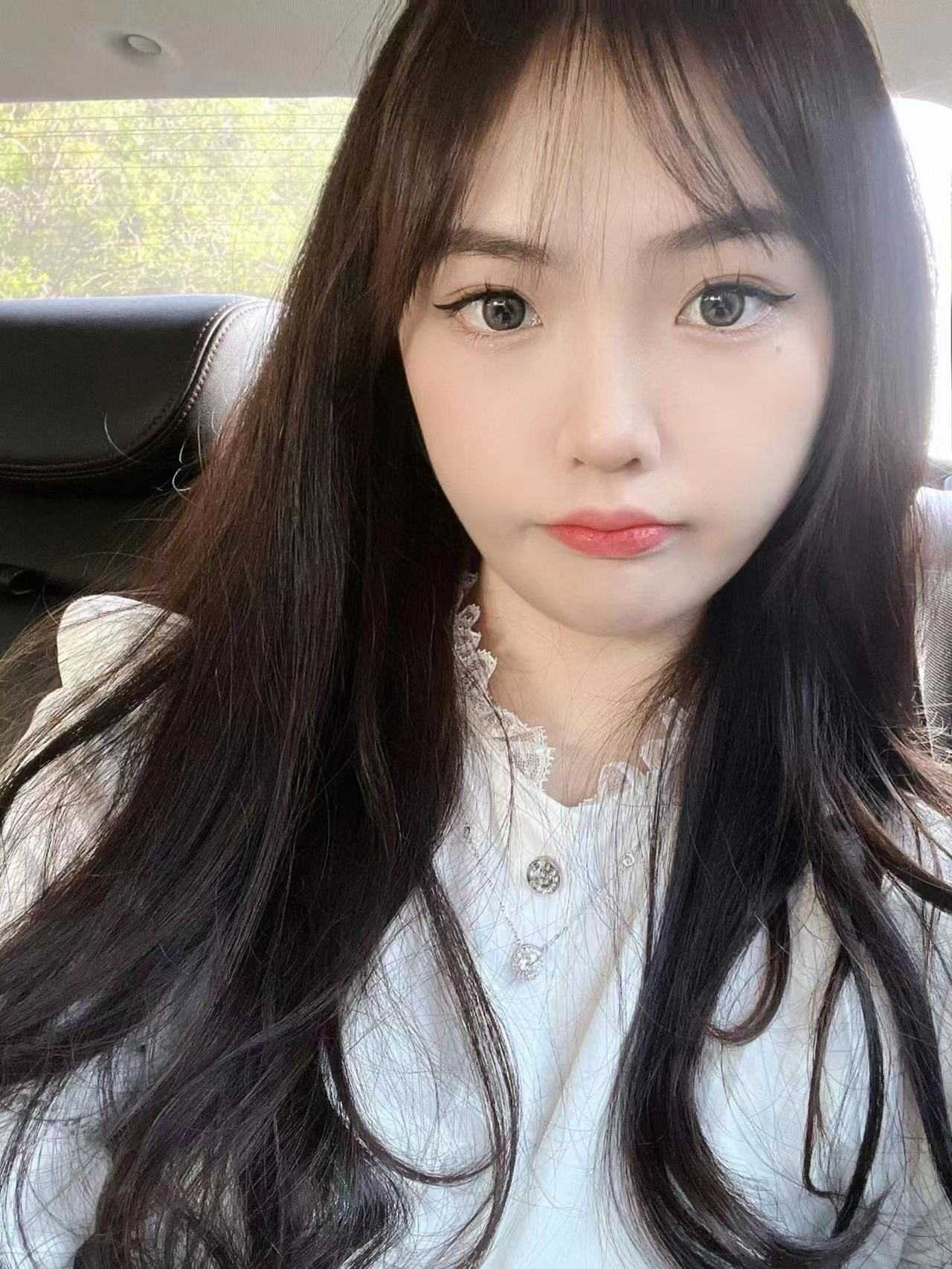 值得一试的妹子