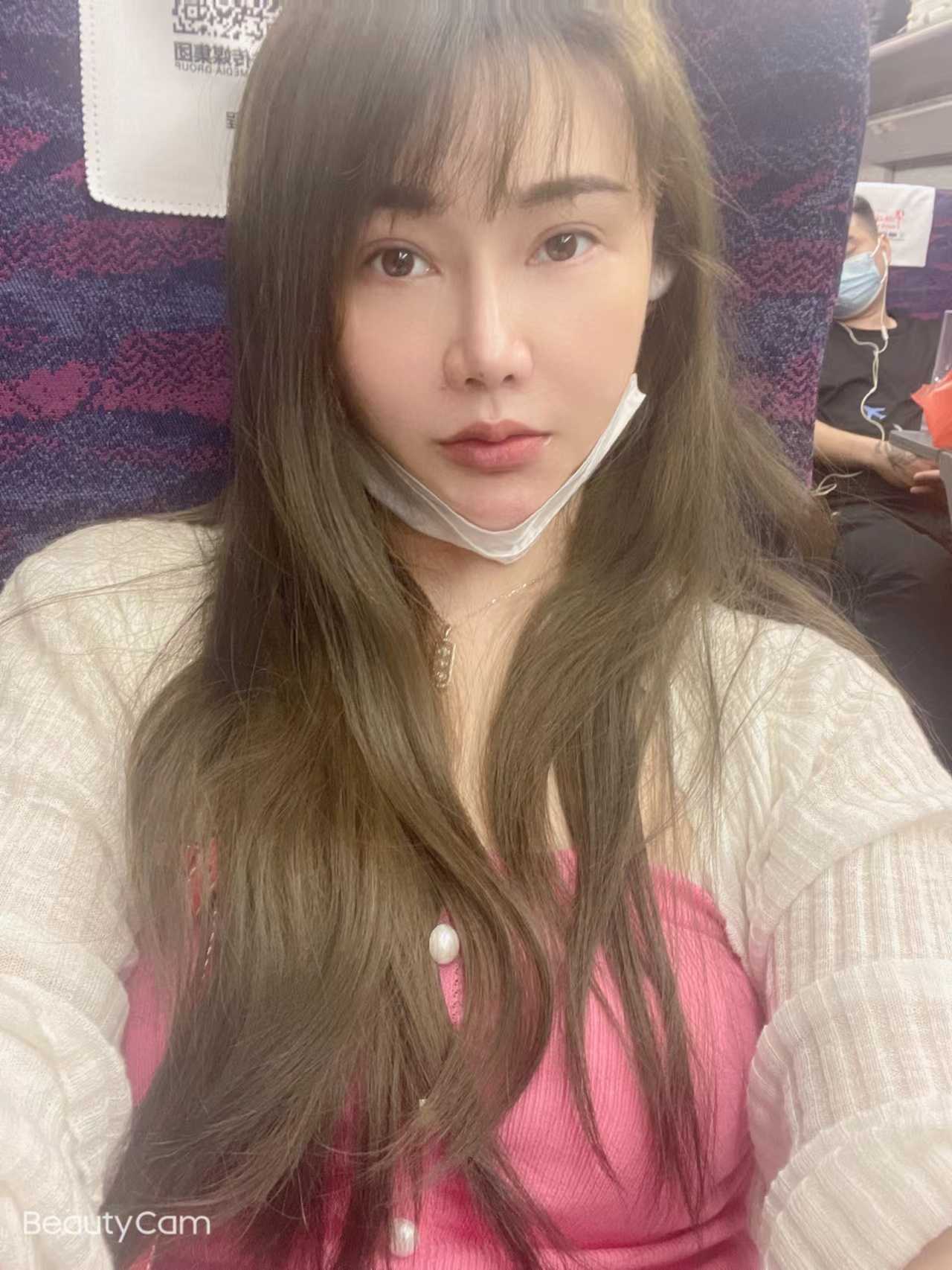 服务相当不错，大眼睛皮肤细滑