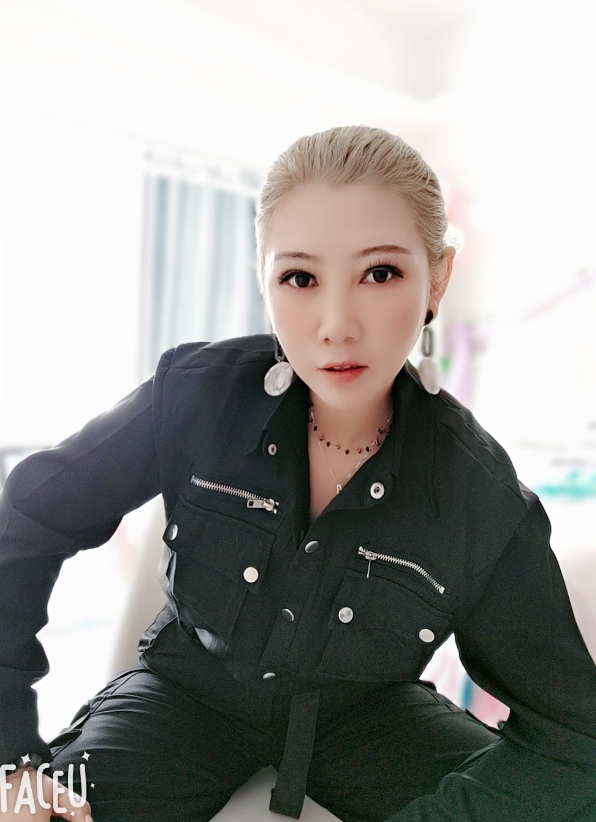 陪浴，XT，69，舔蛋蛋， 深~hou， 做~ai