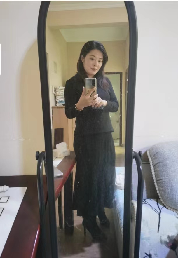 年龄稍微有点大的熟妇