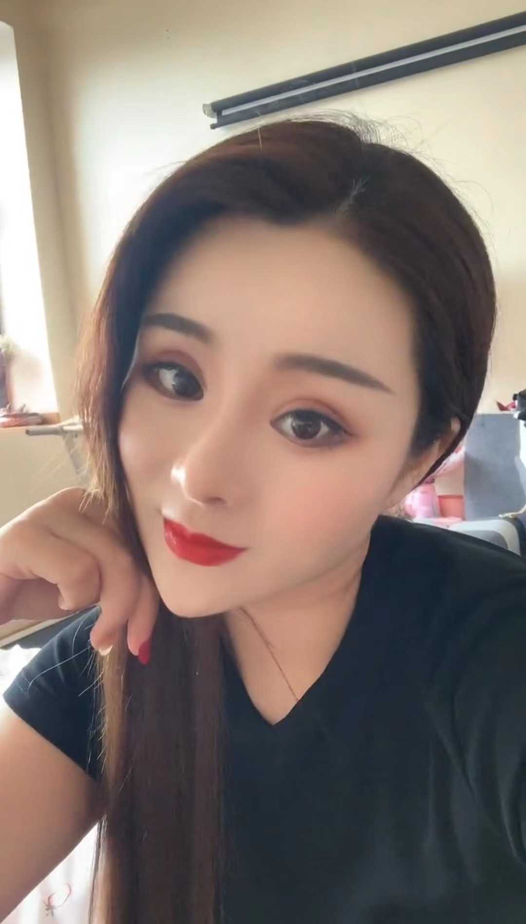 有点神似赵丽颖的漂亮妹妹