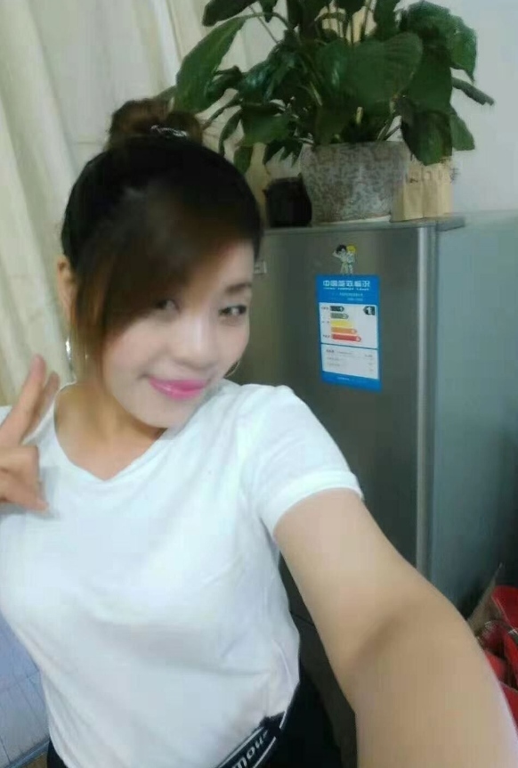 西山大胸熟女 比头大