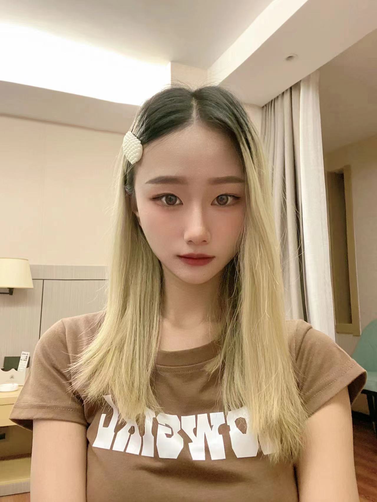 有颜值有身材的外围