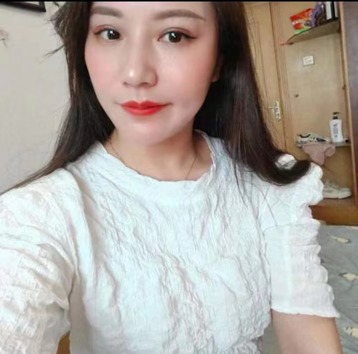 身材好胸大风韵少妇