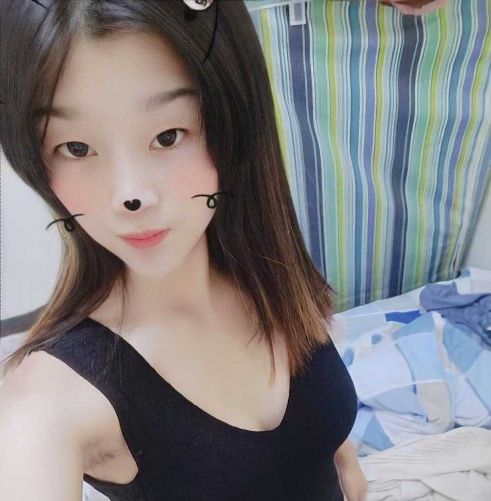 上海浦东妹子，清纯可爱