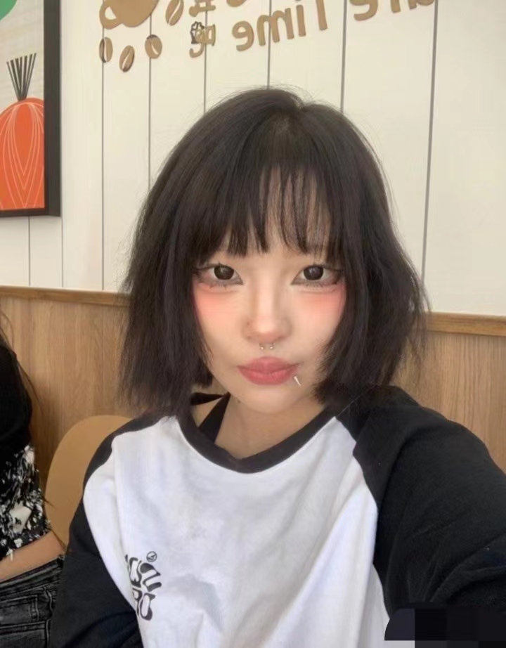 长春很年轻的嫩妹