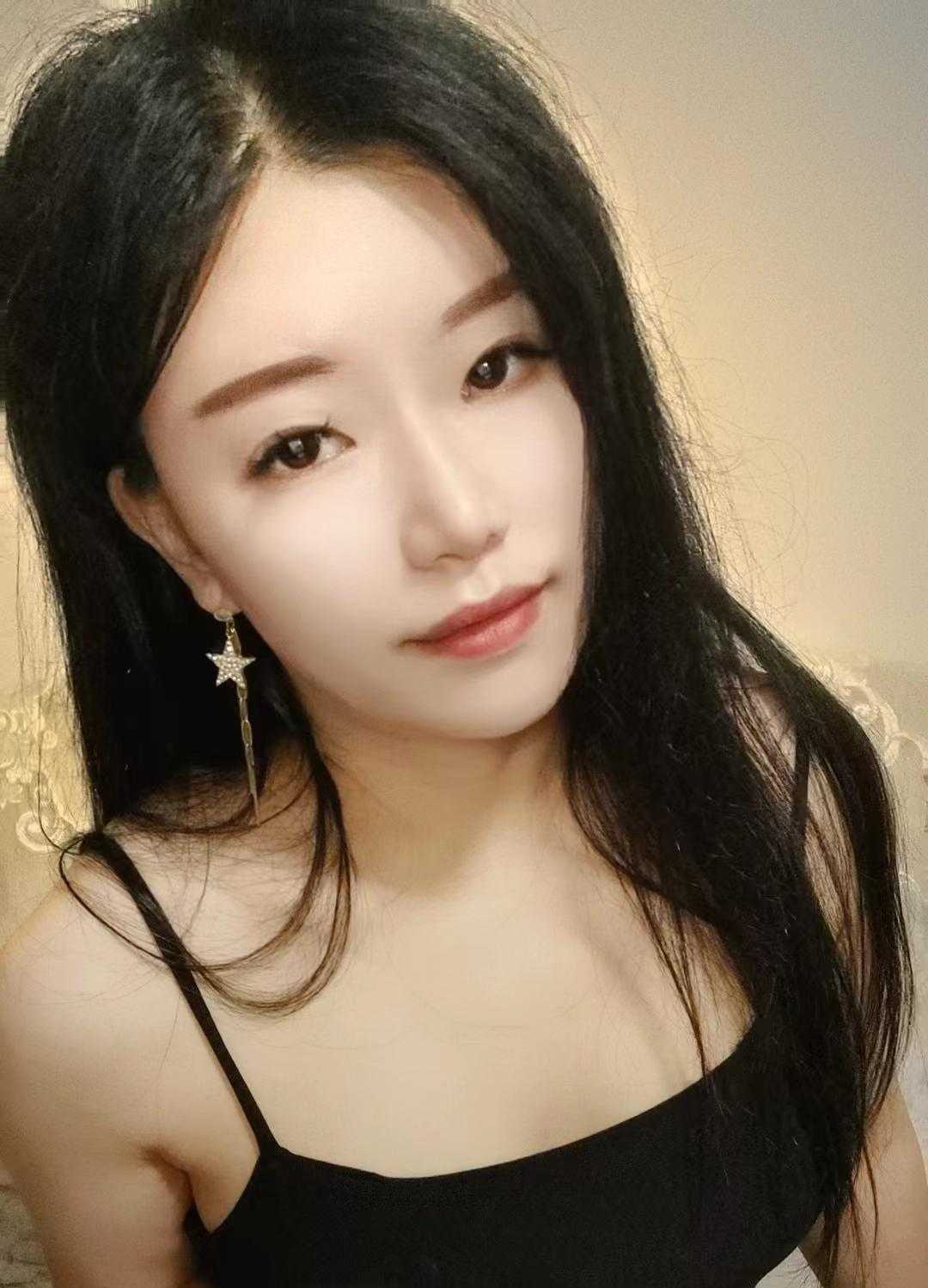 丹竹头翘臀青青