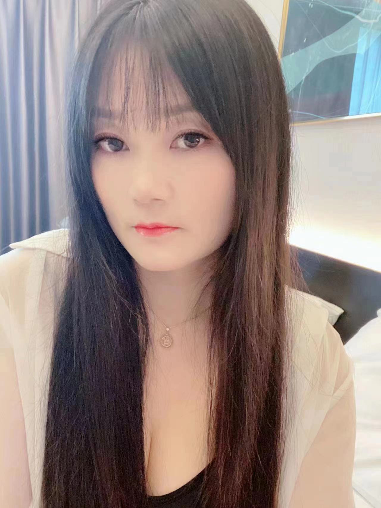 强烈推荐西湖区优雅少妇燕子