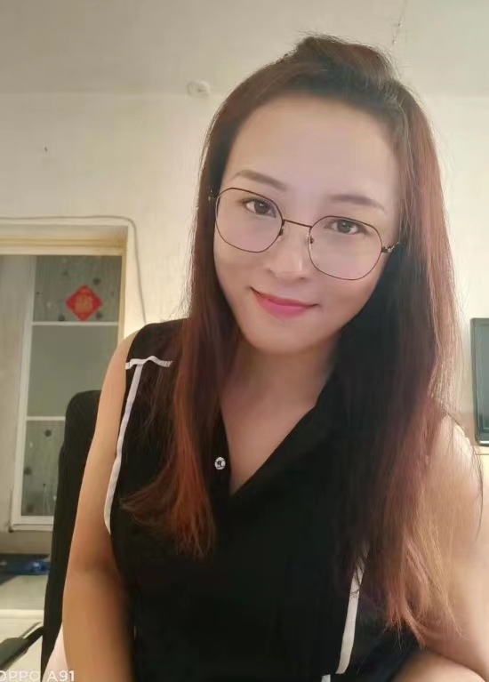 很有味道的一位少妇姐姐