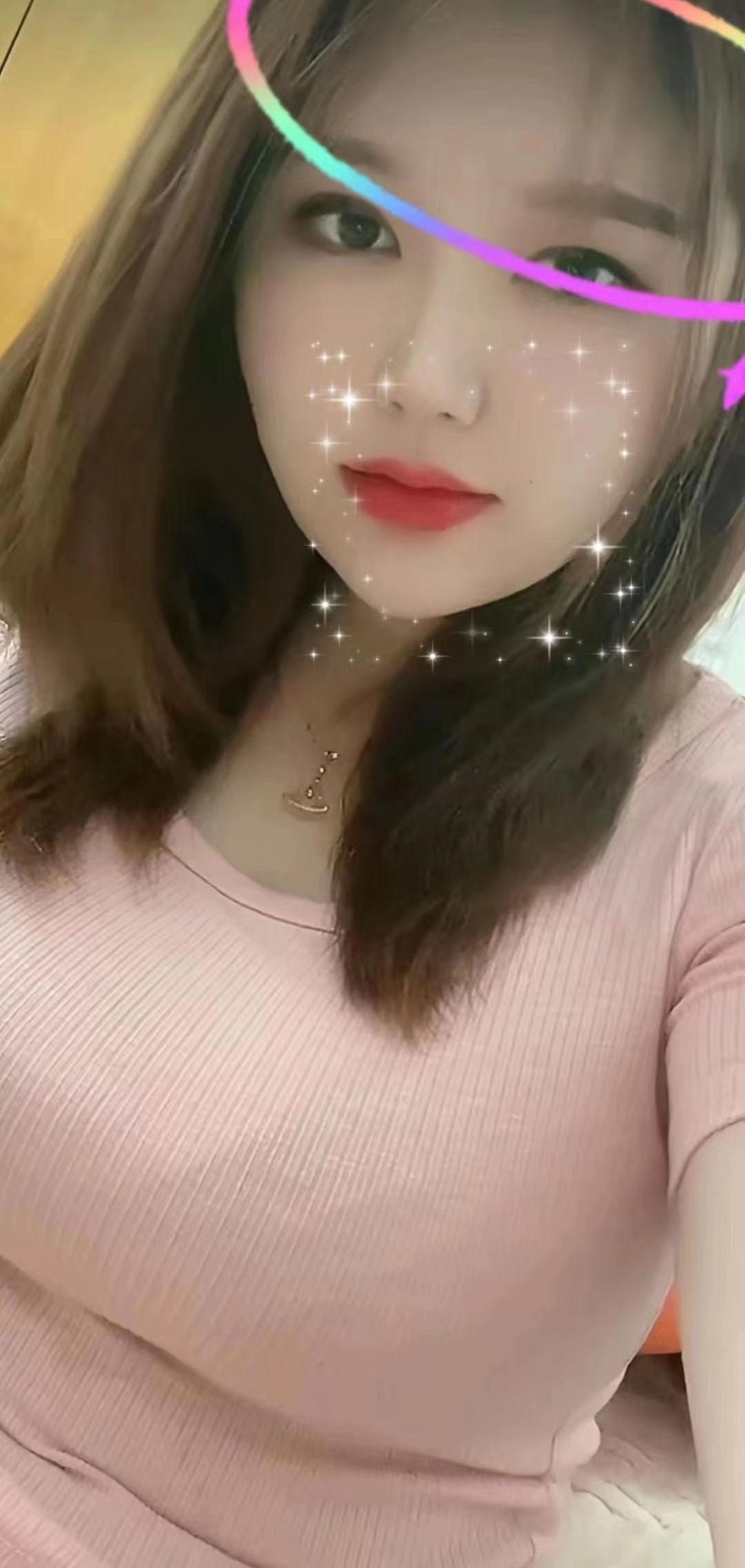 丰乳肥臀，后入极佳