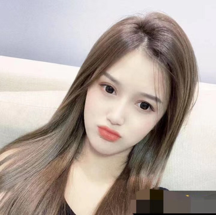 小家碧玉的七七