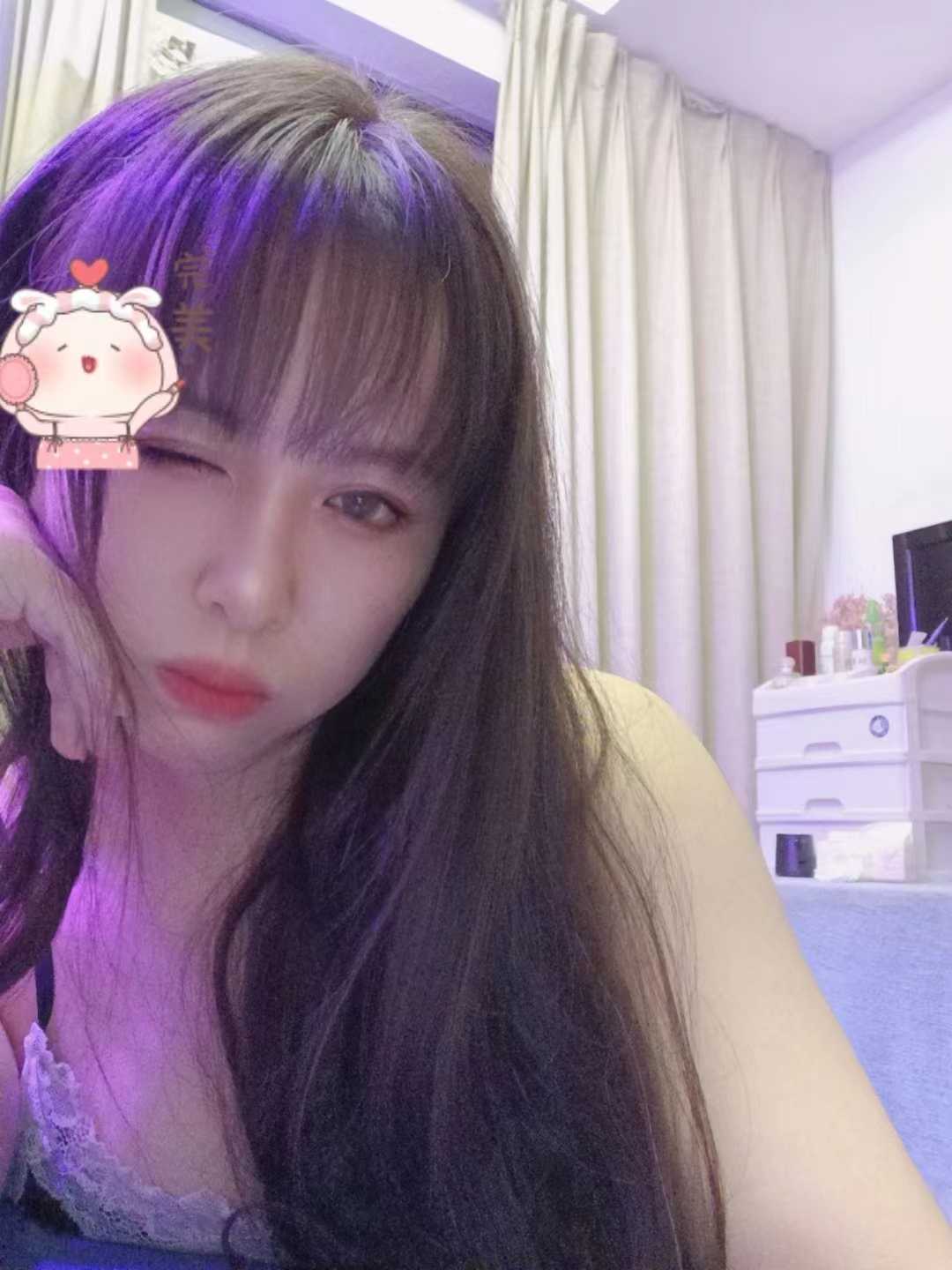 物超所值，制服诱惑