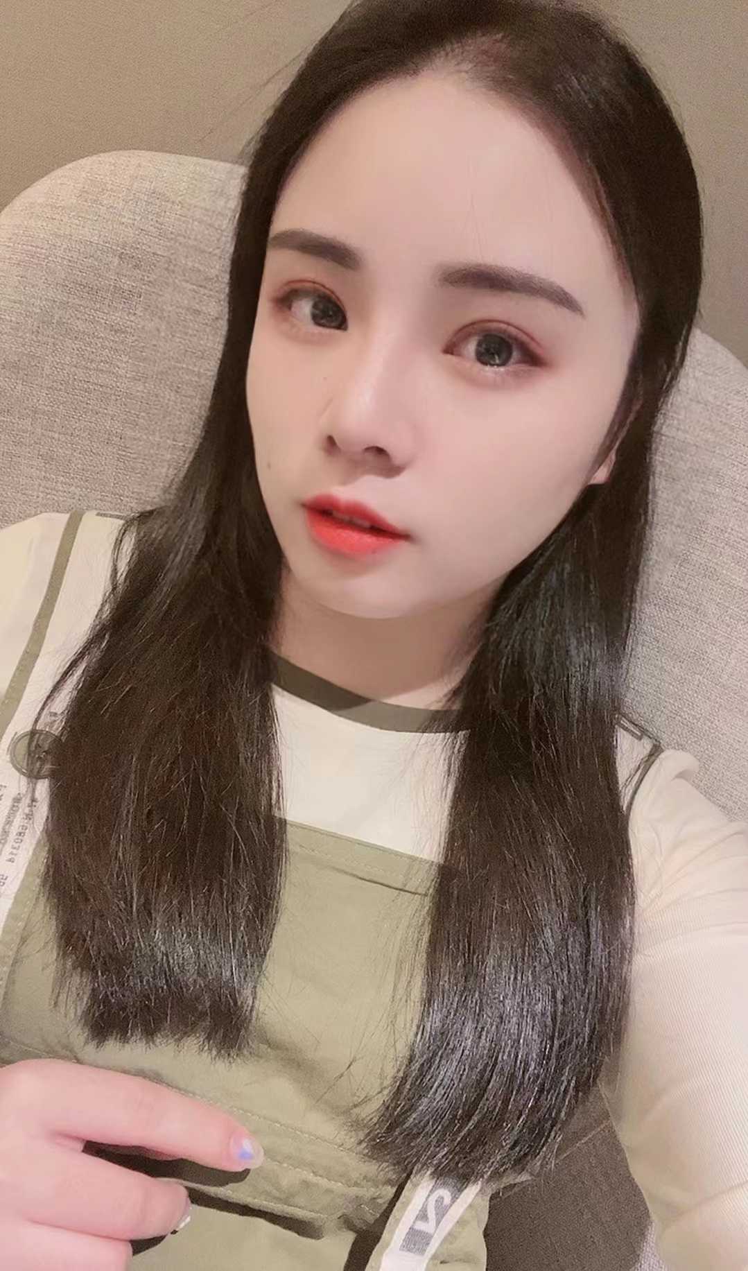 南山漂亮的兼职可乐妹妹