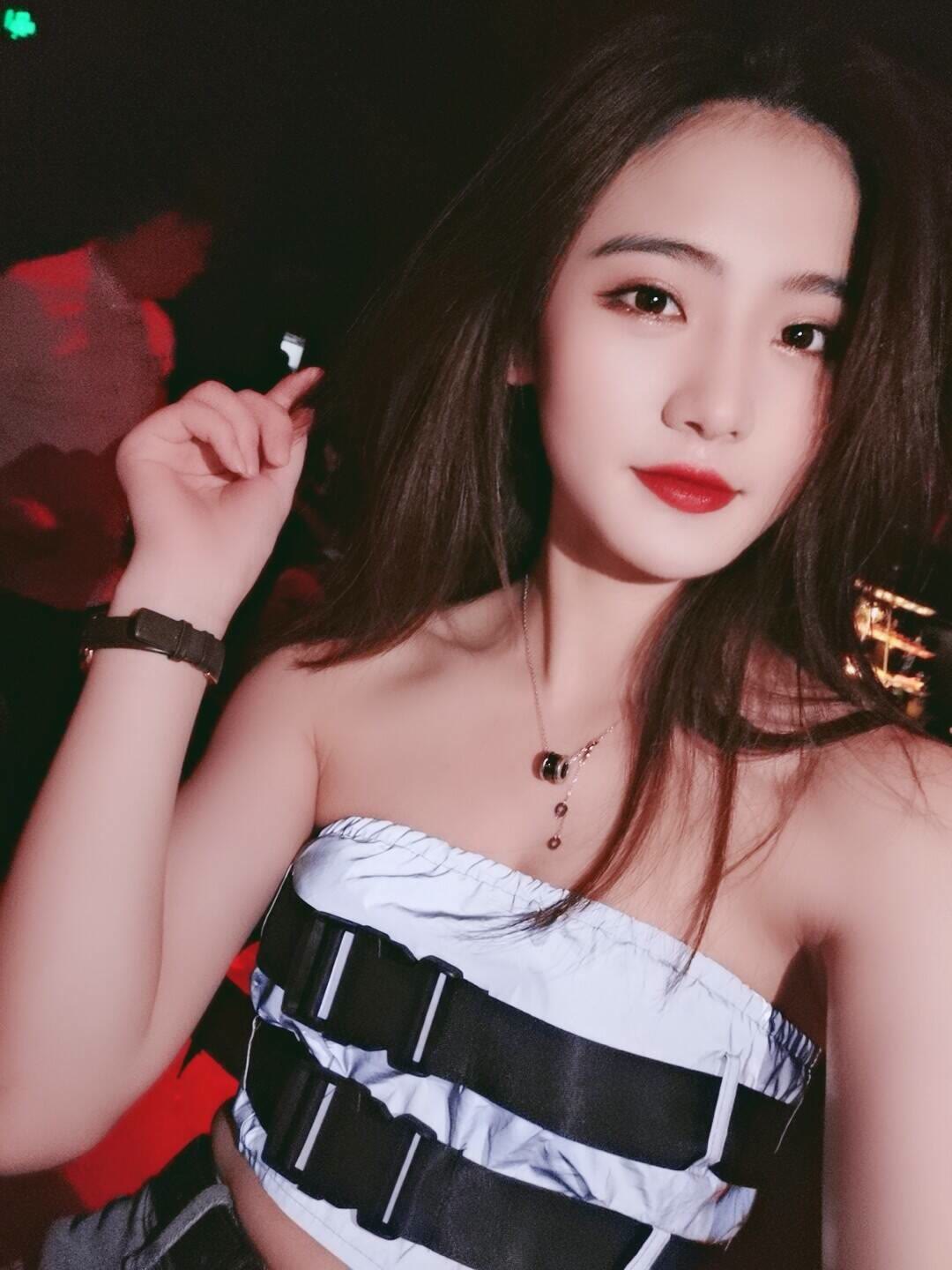 南山区极品兼职小美女